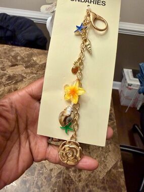 Tropical Charm Bag-charm Keychain - Gold with Yellow Flower & Blue Starfish